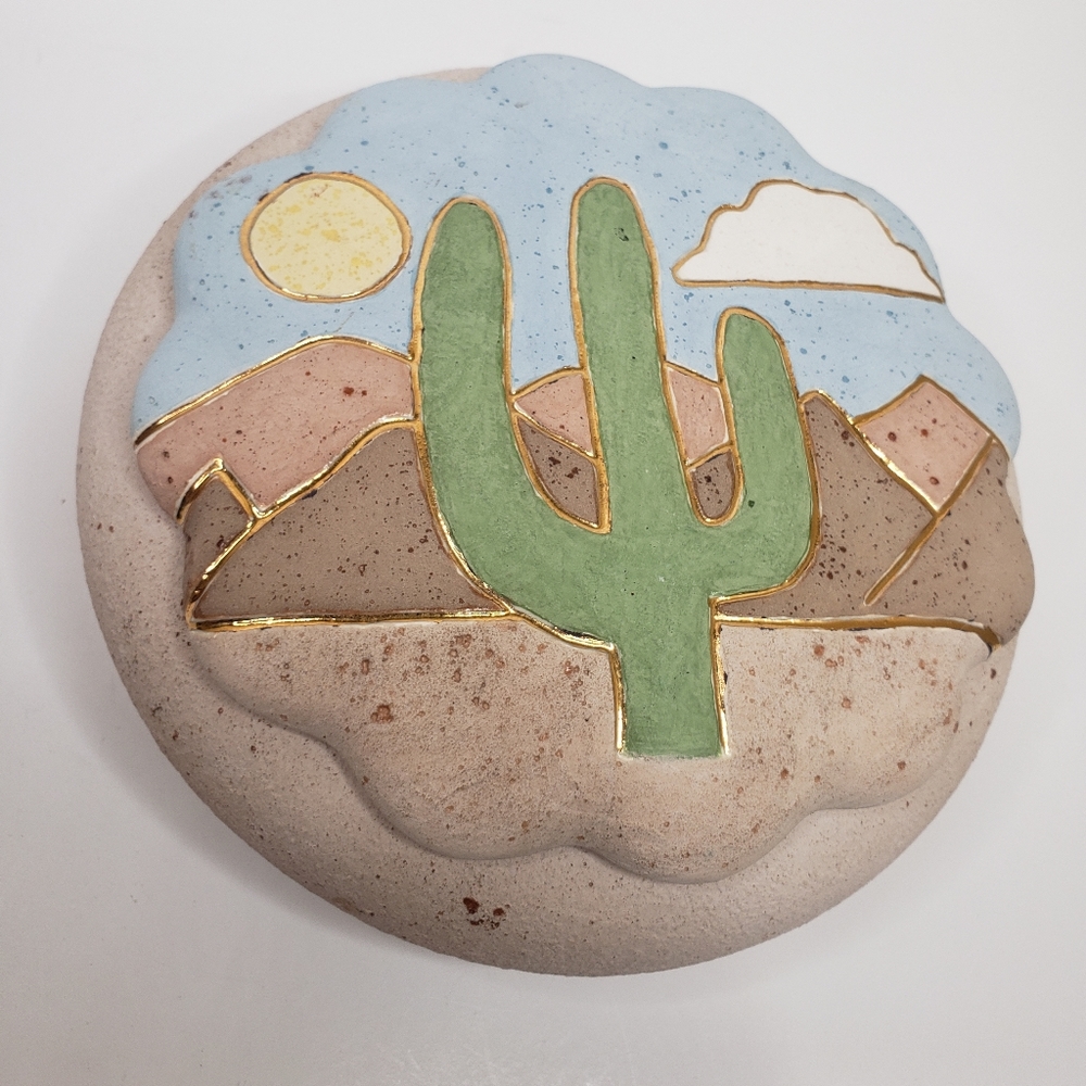 Vintage Cactus Ceramic Bowl With Lid - Picture 9 of 11